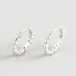 AND COPENHAGEN Shiny Dot Hoops Sølv