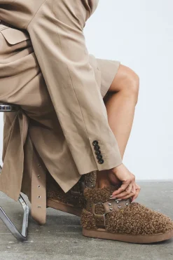 BIANCO MEDINA Varm Flatform Ankel Boot Taupe