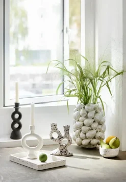 COZY LIVING Candle Holder Black