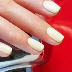 GREEN Neglelak Manucurist Shell Beige