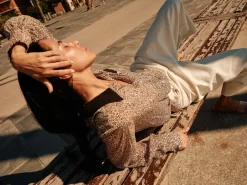 HEYANNO Petite Flower Shirt Black