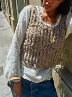 HEYANNO Play Patch Vest Travertine