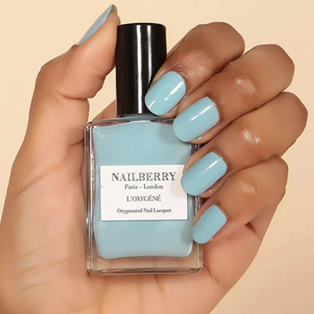 NAILBERRY Neglelak Charleston
