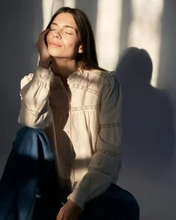 NEO NOIR Lyla Volie Blouse Toffee