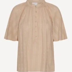 PROJECT AJ117 Sandie Sand