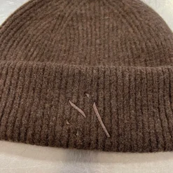 SUI AVA Signe Beanie Coca Mocha